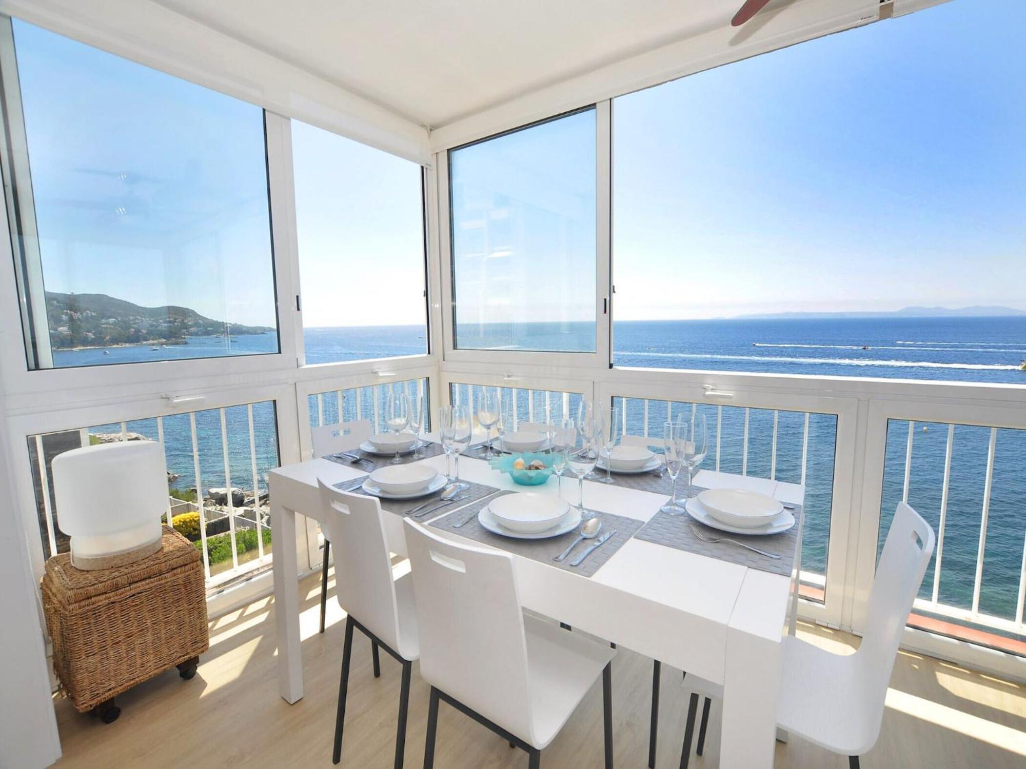 Apartment In Costa Brava With Balcony *